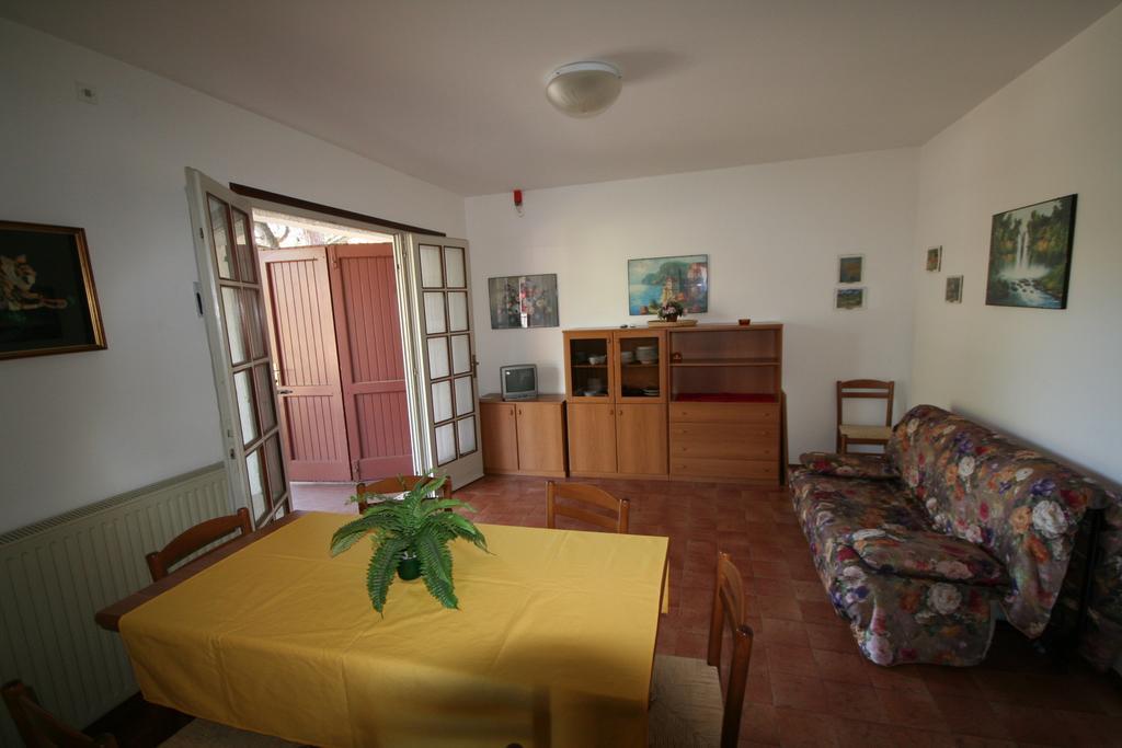 Ba - Villa Stella - 3 Apartments- Lignano Sabbiadoro Luaran gambar